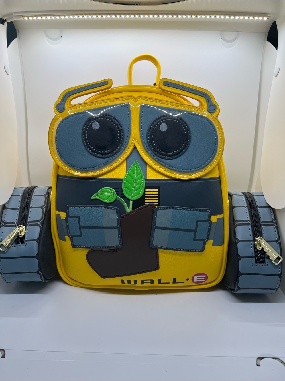 NWT RARE Loungefly WALL·E Yellow and Gray Character Mini Backpack